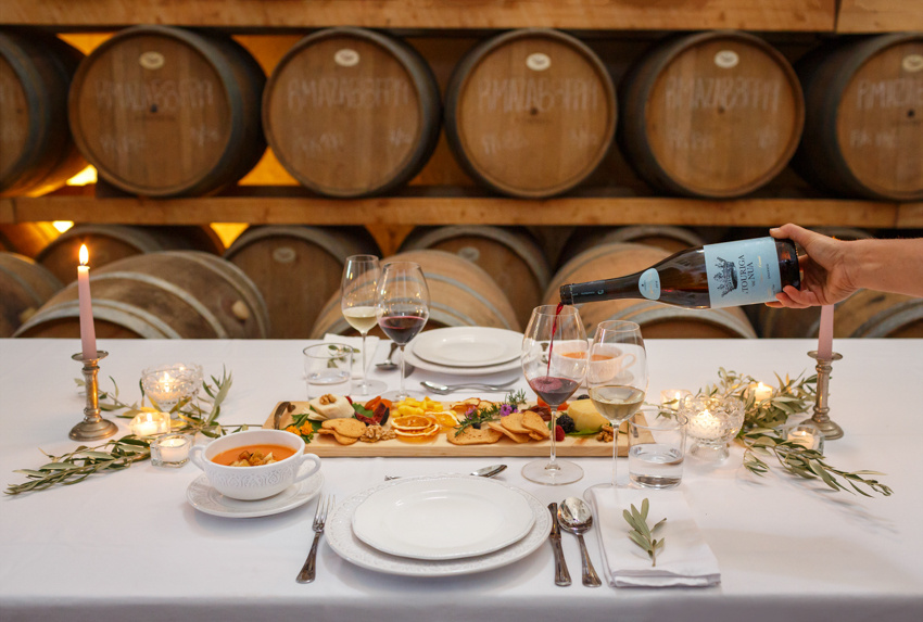 Wine and food experiences for 8 or more people