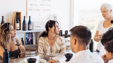 Guided Tour of gardens & premium wine & olive oil tasting 